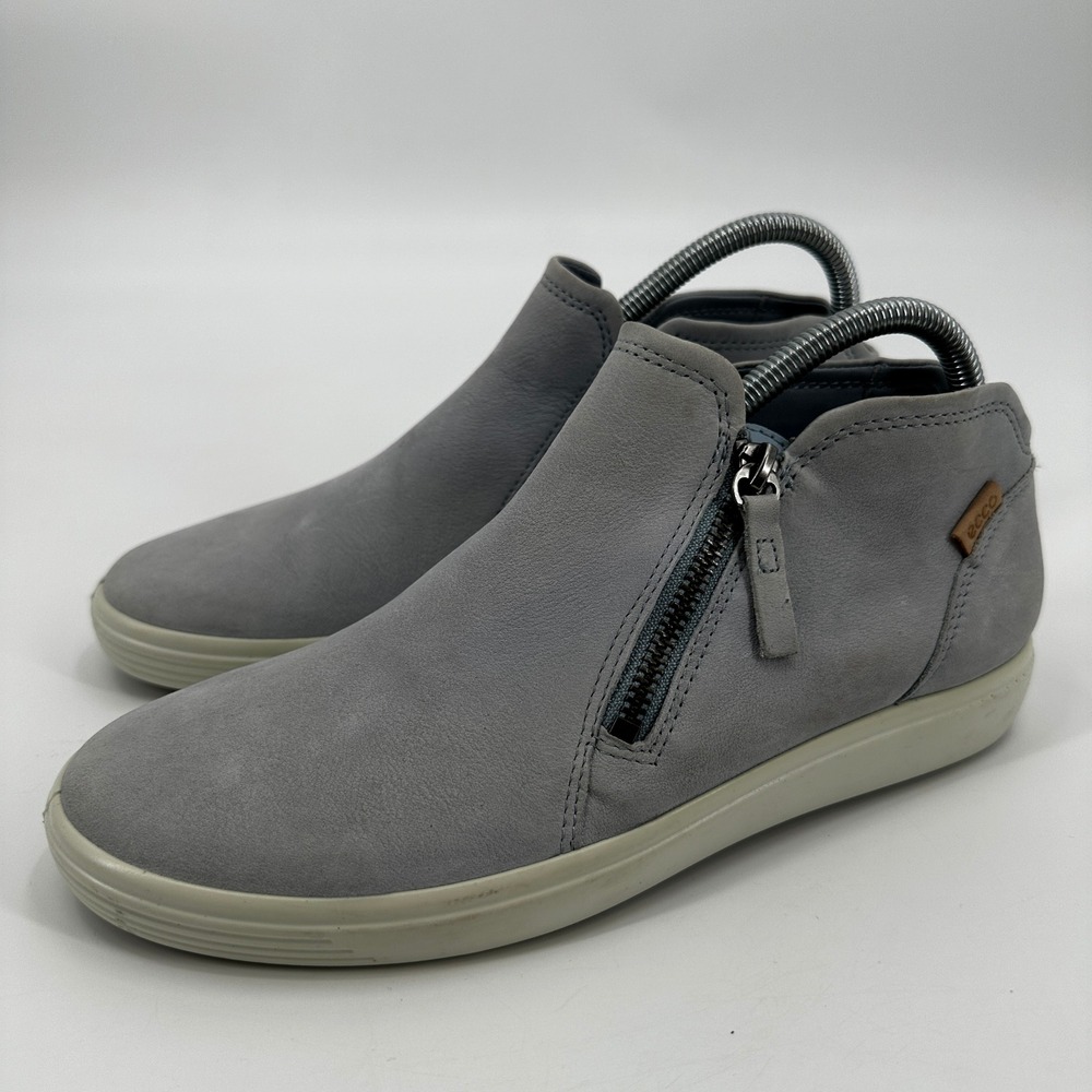 ECCO Zip Grey Nubuck Leather High Top Sneakers Extra Width Shoes 39/8.5 Wide